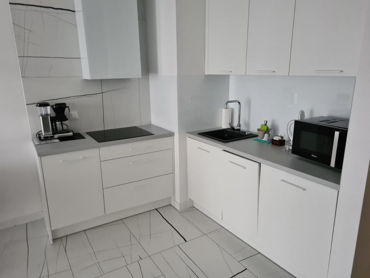 Apartamenty Kasprowicza 20A Klimatyzacja Basen Fintess Sauny Parking Bawialnia Zmywarkataras Wysoki Standard W Pelni Wyposazony Kołobrzeg Exterior foto
