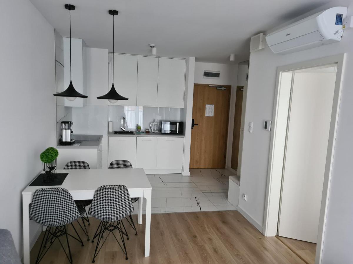 Apartamenty Kasprowicza 20A Klimatyzacja Basen Fintess Sauny Parking Bawialnia Zmywarkataras Wysoki Standard W Pelni Wyposazony Kołobrzeg Exterior foto